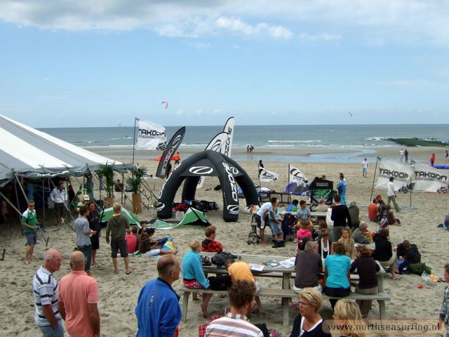 6_juli_surfclub_feest_25_jarig_bestaan_007.jpg